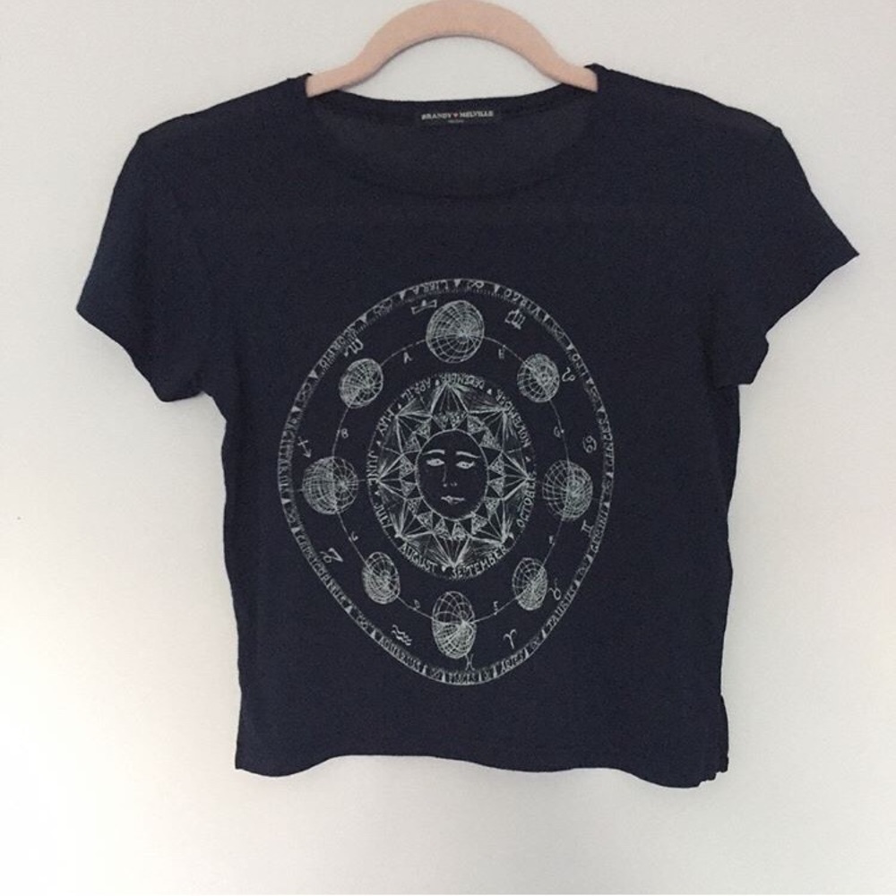 Brandy Melville | Carolina Horoscopes Top